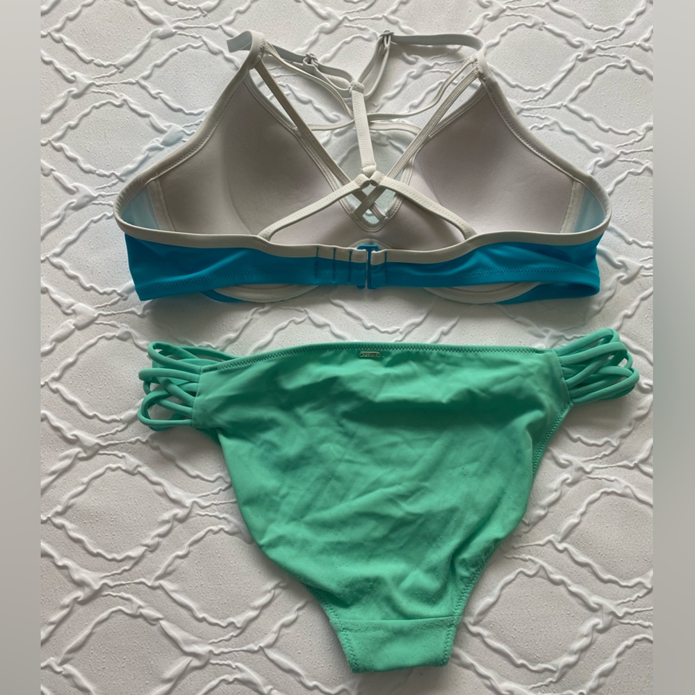 Victoria’s Secret PINK - Strappy Front T-Back Colorblock Bikini Top & Bottom - Picture 9 of 13